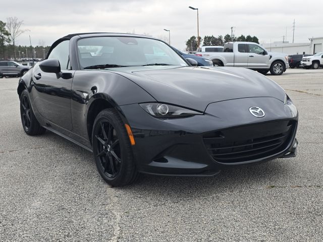 2024 Mazda MX-5 Miata Sport:C02478A