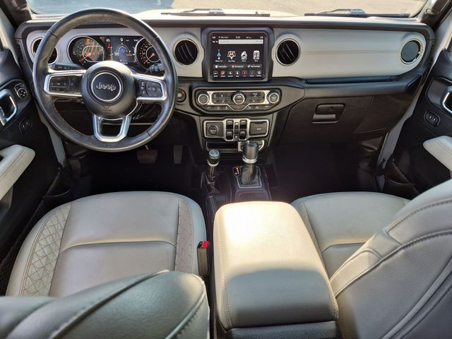 Used 2022 Silver Jeep Unlimited Sahara High Altitude image 27