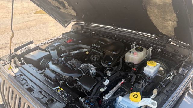 Used 2020 Jeep Wrangler SUV