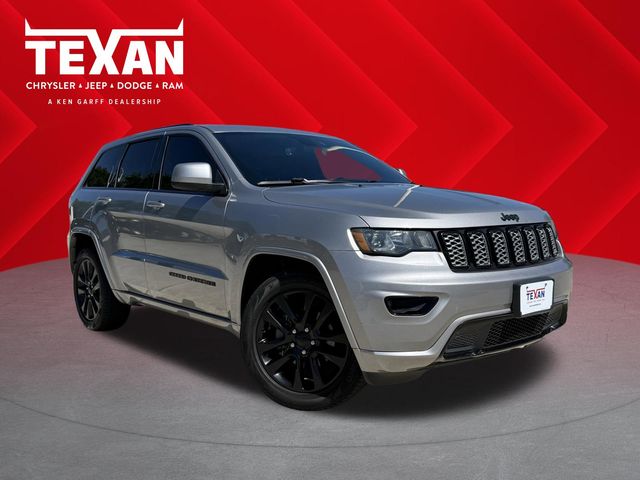2018 Jeep Grand Cherokee Altitude Silver at Autostrade