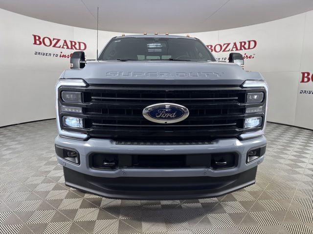 2025 Glacier Gray Metallic TriCoat Ford Super Duty F-350 SRW Platinum 4X4 Truck