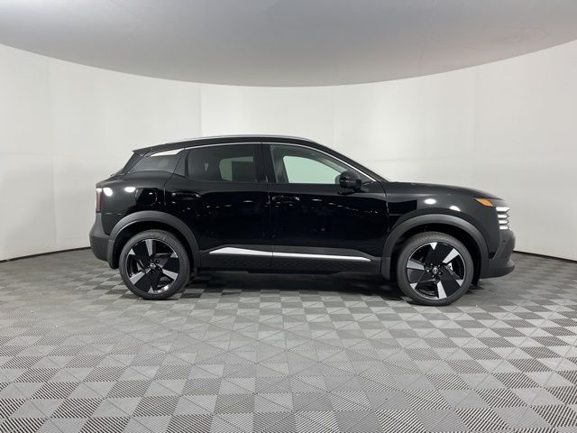 2025 Super Black Nissan Kicks SR FWD SUV