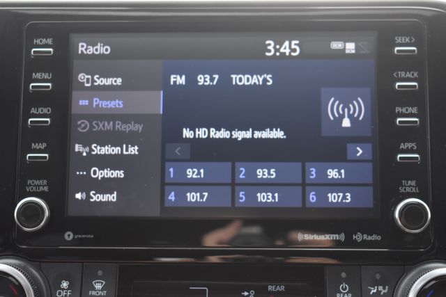 Used 2022 Toyota Highlander Hybrid SUV