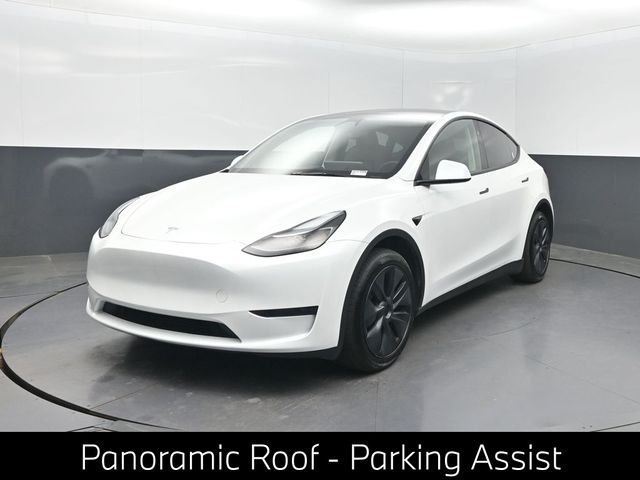White 2025 Tesla Model Y SUV / Crossover Rear-Wheel Drive 1-Speed Automatic