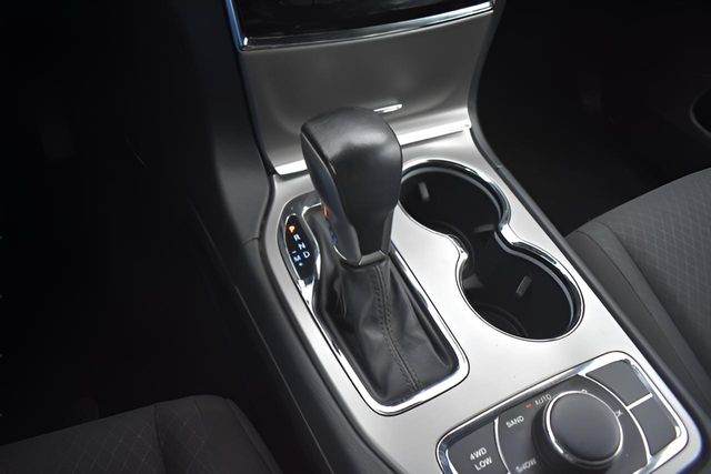 Used Car 2020 Jeep Grand Cherokee  Laredo E For Sale Under $20,000 In Austin, Texas