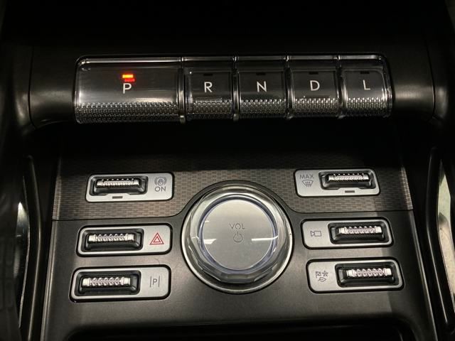2025 Lincoln Nautilus Hybrid Premiere