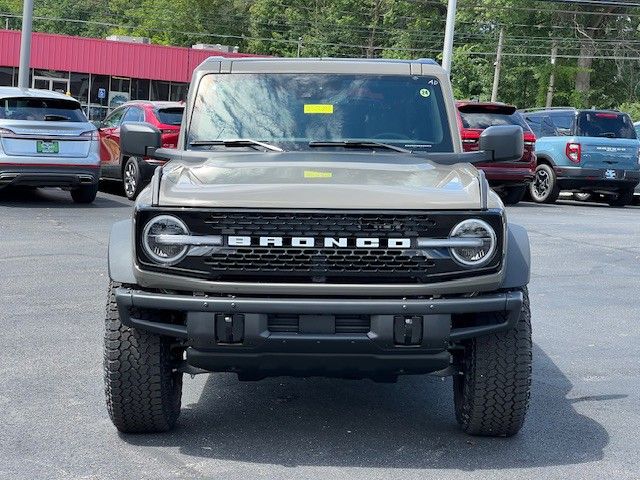 New 2025 Gray Ford Badlands image 11