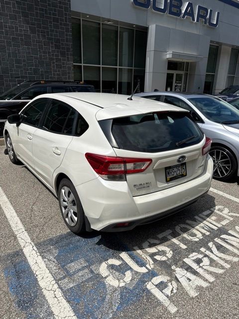2019 Subaru Impreza 2.0i White at Subaru and VW of Moon Township
