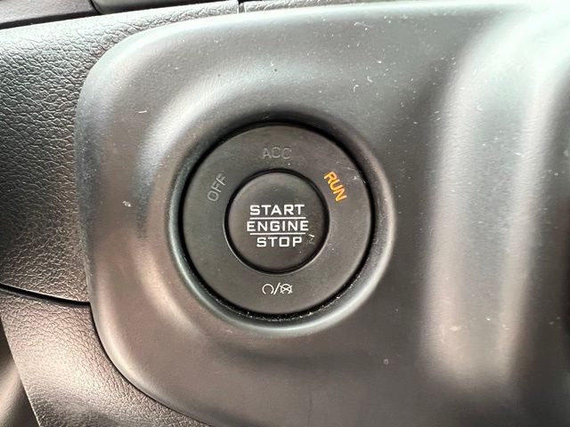 Used 2023 Jeep Wrangler SUV