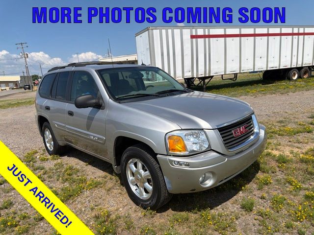 Liquid Silver Metallic 2005 GMC Envoy SUV / Crossover Rear-Wheel Drive 4-Speed Automatic Overdrive