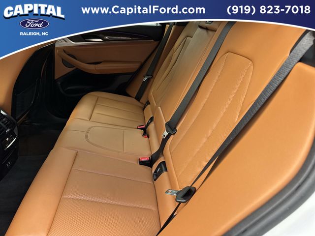 Used 2023 White BMW sDrive30i image 18