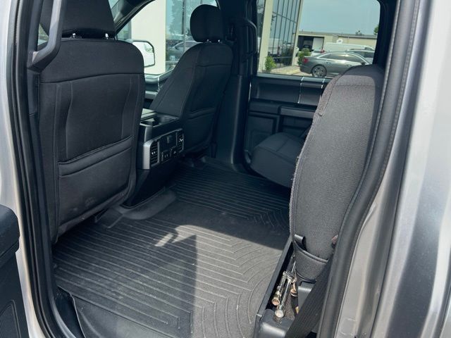 Used 2020 Silver Ford XLT image 10