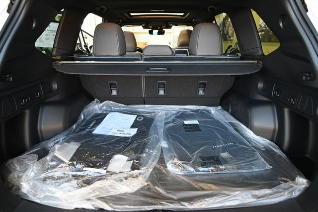 New 2026 White Subaru Premium image 24