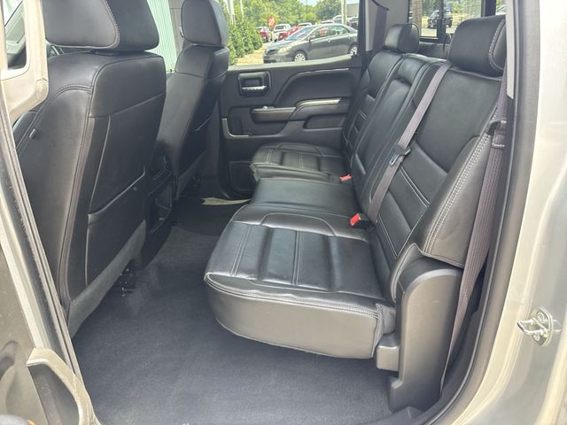 Used 2017 Silver GMC Denali image 14