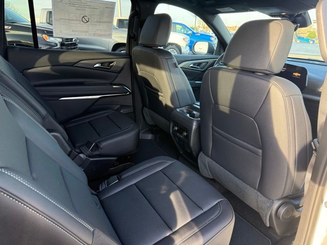 new 2026 Chevrolet Traverse car, priced at $45,020