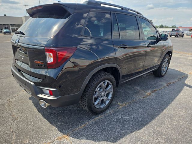 Used 2025 Honda Passport SUV