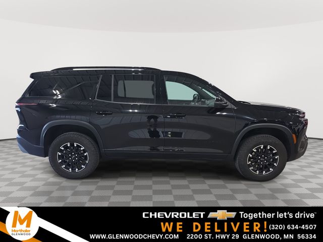 Mosaic Black Metallic 2025 Chevrolet Traverse SUV / Crossover Four-Wheel Drive 8-Speed Automatic