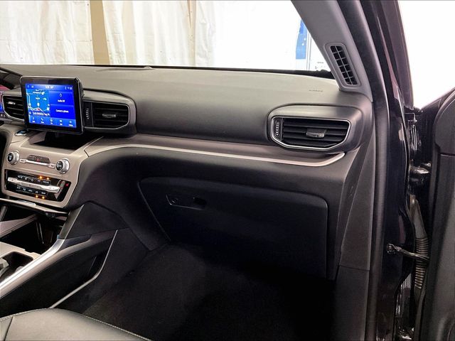 2023 Ford Explorer XLT Black at Grove City Ford