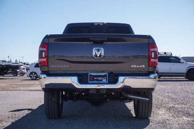 2500 Crew Cab Laramie
