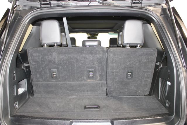 2021 Ford Expedition XLT photo