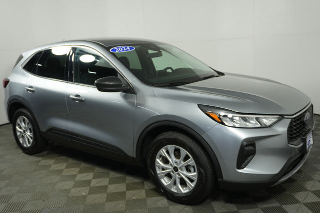 2024 Ford Escape Active's photo
