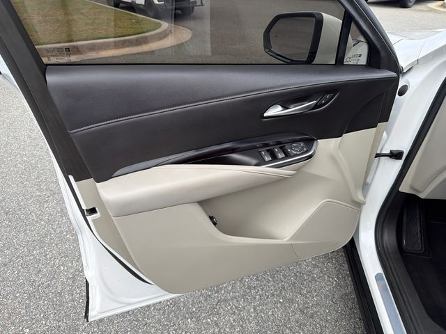 Used 2023 Cadillac XT4 SUV