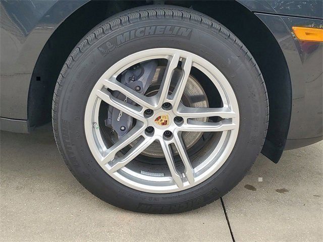 Used 2024 Gray Porsche  image 14