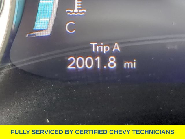 Used 2025 Chrysler Pacifica Van