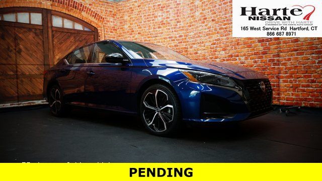 2024 Nissan Altima 2.5 SR FWD