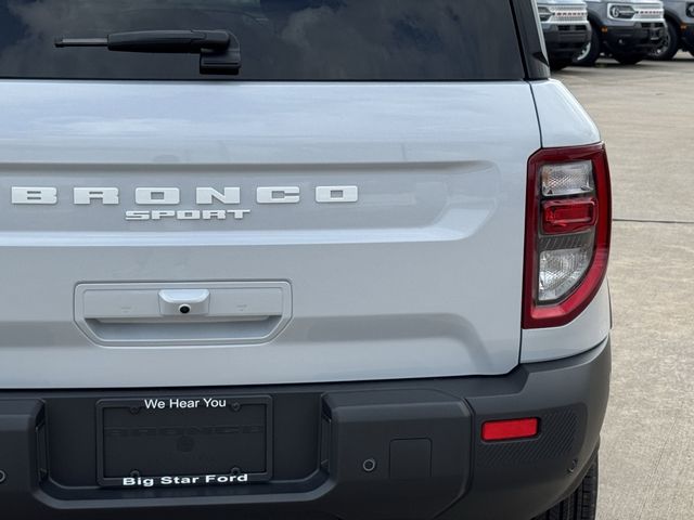 New 2026 White Ford Outer Banks image 9