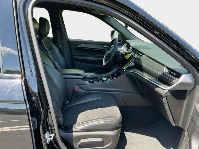 JeepGrand Cherokee16