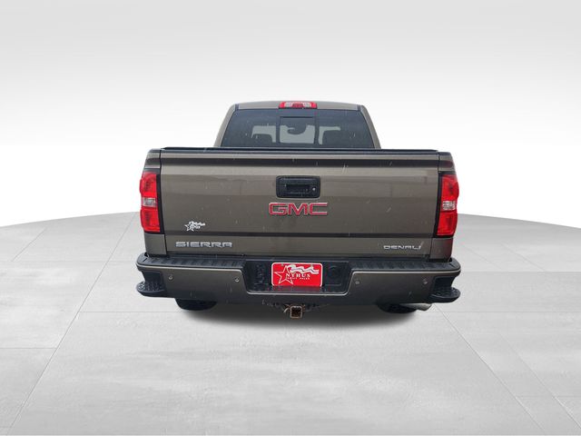 2015 GMC Sierra 1500 Denali photo