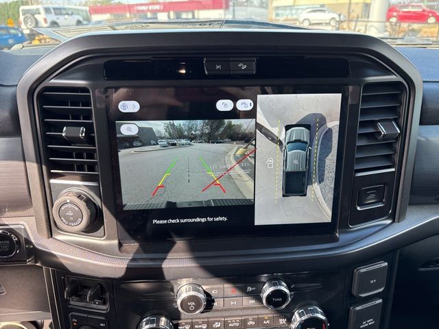 New 2025 White Ford Lariat image 23