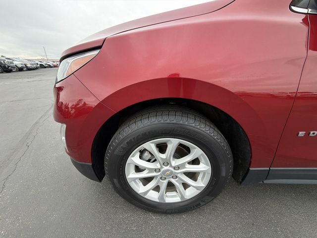 Additional photo of vehicle.