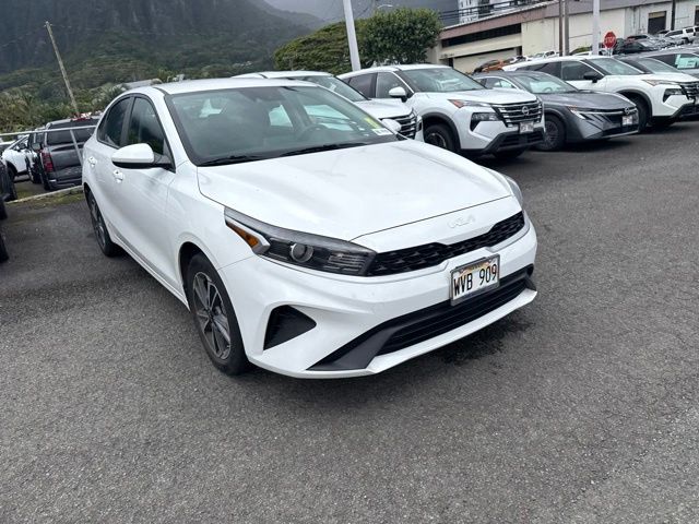 2023 Kia Forte LXS FWD