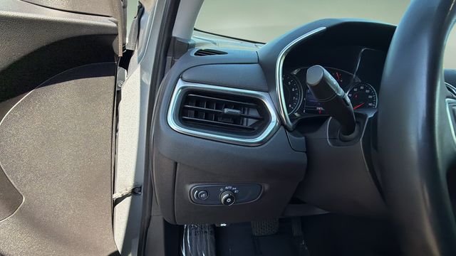 Used 2024 Gray Chevrolet LT image 21