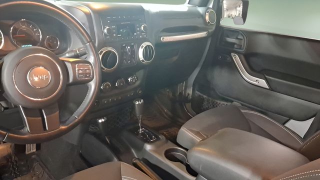 Used 2017 Jeep Wrangler SUV