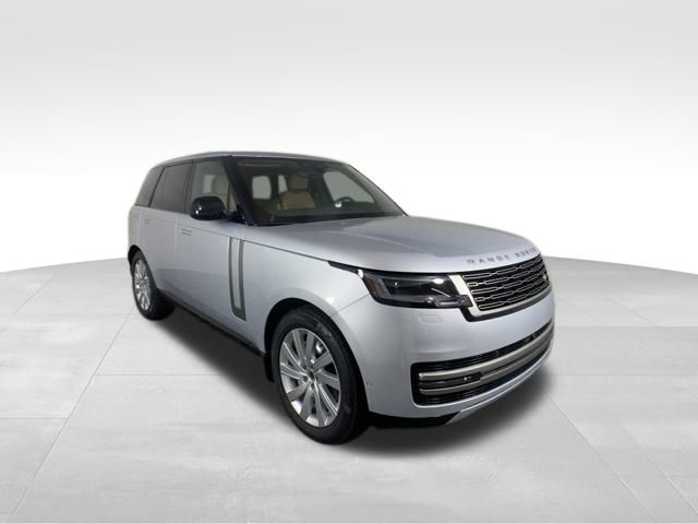 2025 Land Rover Range Rover SE 8