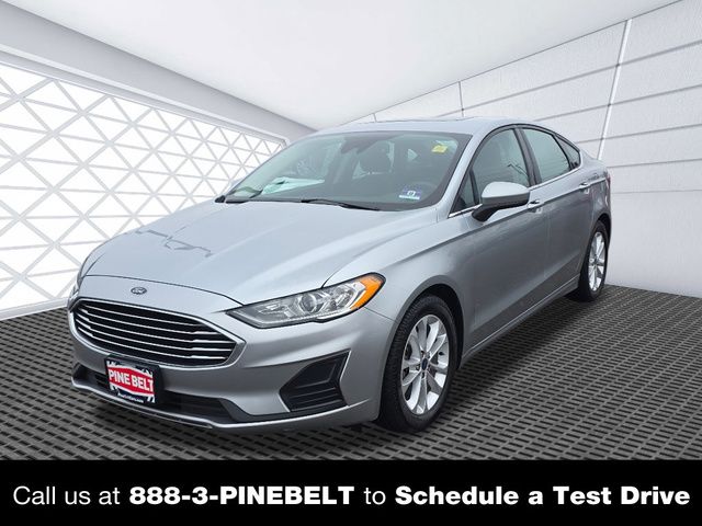 2020 Ford Fusion SE FWD