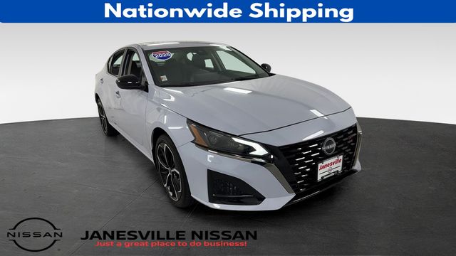 Gray Sky Pearl 2025 Nissan Altima 2.5 SR AWD Sedan All-Wheel Drive Continuously Variable Transmission