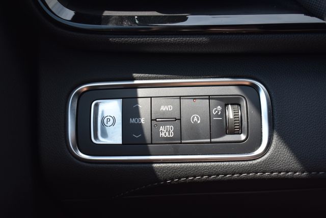 Used 2025 Buick Enclave SUV