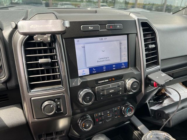 Used 2020 Silver Ford XLT image 12