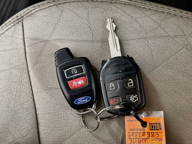 Used 2014 White Ford SEL image 30