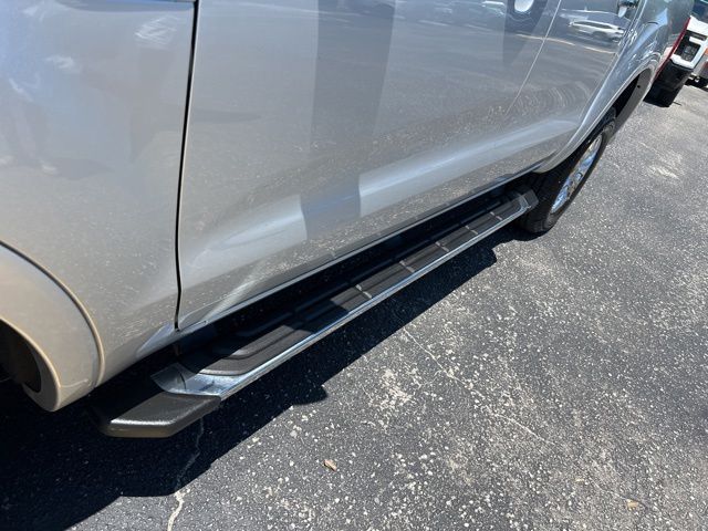 Used 2019 Silver Ford XLT image 4