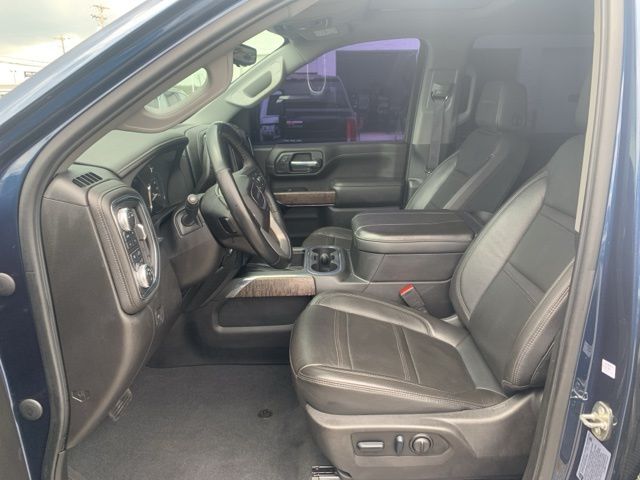 2023 GMC Sierra 3500HD Denali photo
