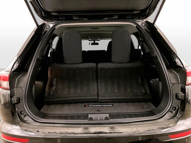 2022 Mitsubishi Outlander ES  at Auto Express Mitsubishi