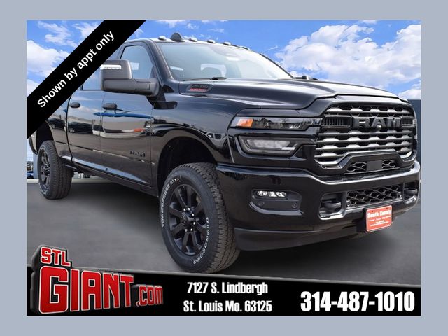 Diamond Black Crystal Pearlcoat 2026 RAM 2500 Pickup Truck Four-Wheel Drive 8-Speed Automatic