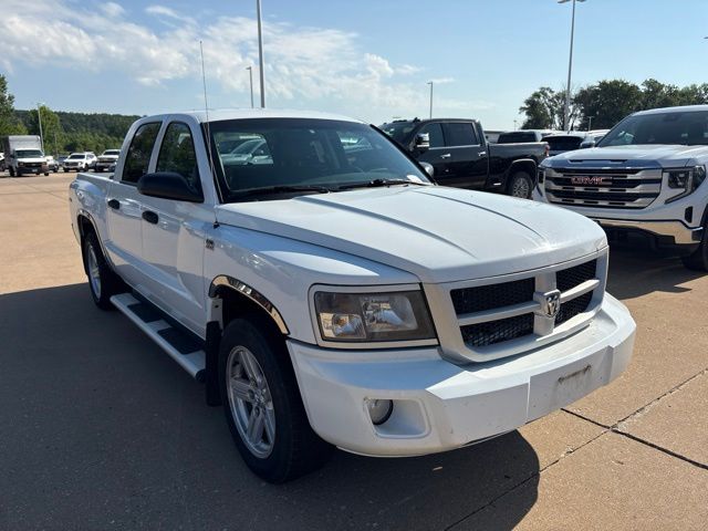 Bright White Clearcoat 2011 RAM Dakota 5-Speed Automatic