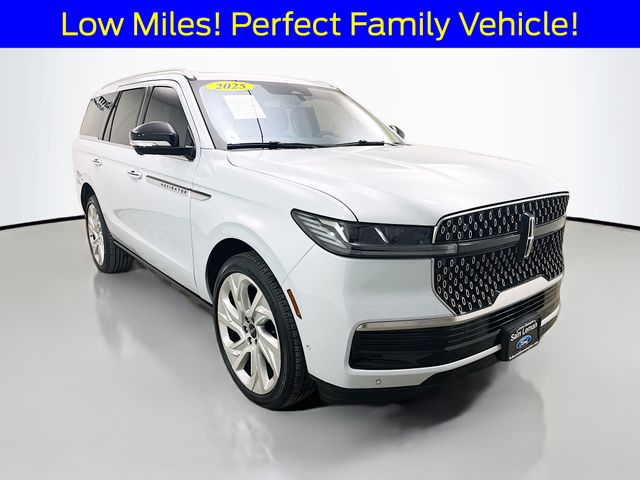 2025 Lincoln Navigator Reserve 4WD