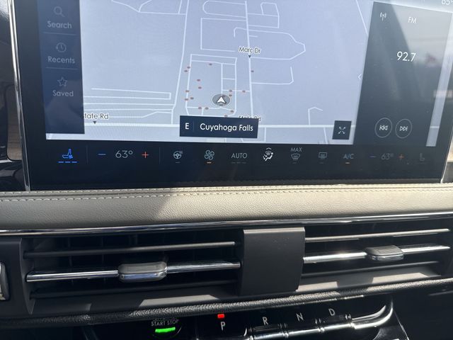 Certified Used 2025  Lincoln Grand Touring image 19